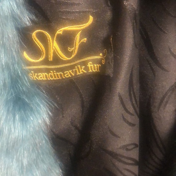 Greece origin green dyed fox coat - Picture 2 of 11